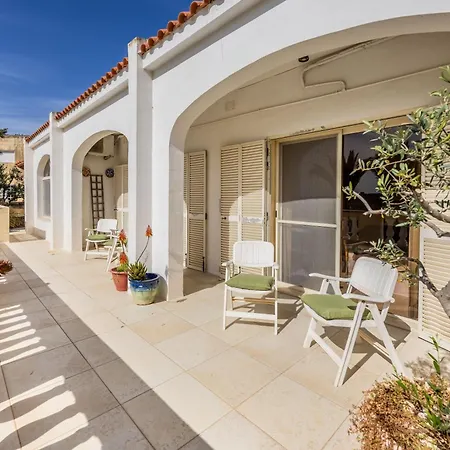 Villa Azure Dream: Lux 4-bed With Pool, Sea View & Garage *