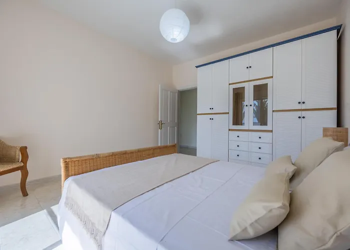 Villa Azure Dream: Lux 4-bed With Pool, Sea View & Garage Mellieħa